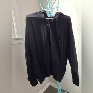 Athleta Balance Sweatshirt // Black NWOT Large Petite